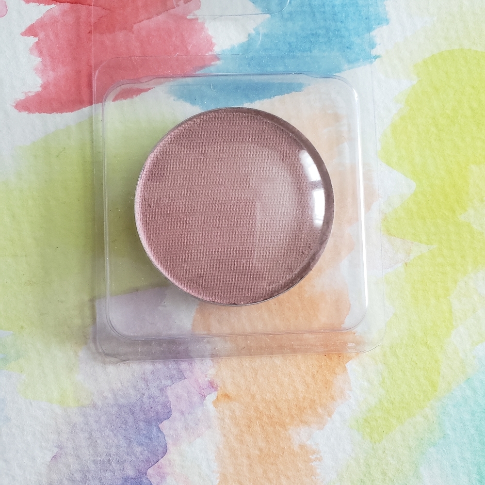 GRAFTOBIAN Pressed Powder Refill Matte Eye Shadow